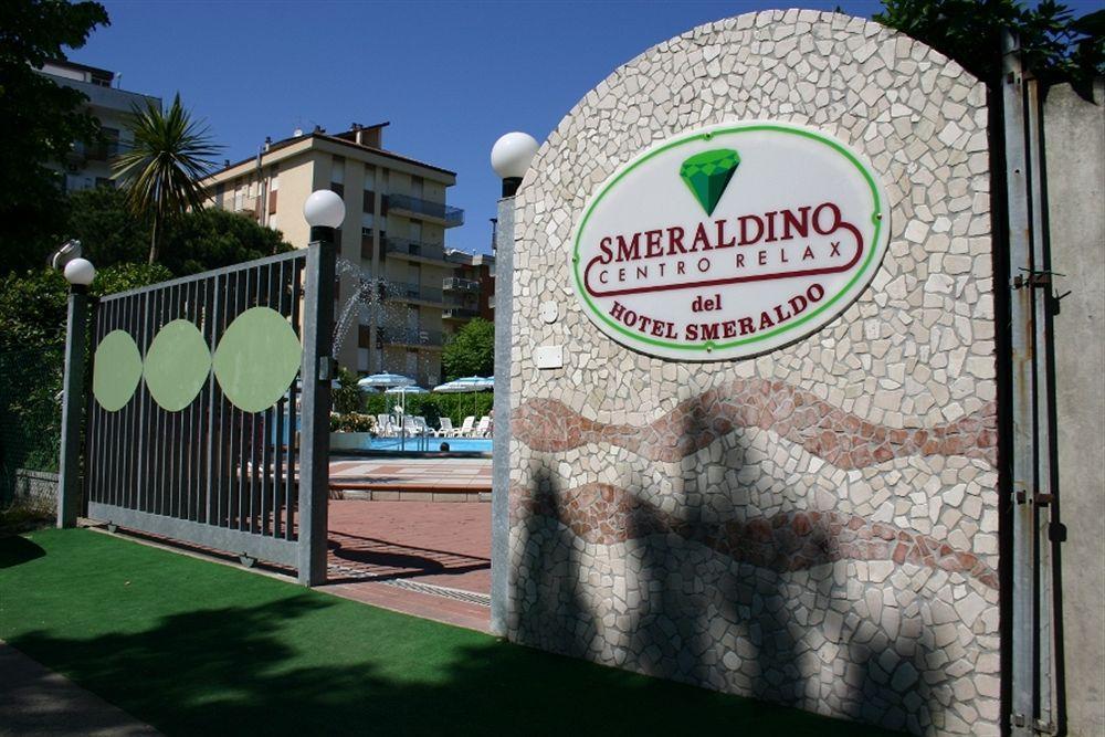 Hotel Smeraldo Чезенатіко Екстер'єр фото